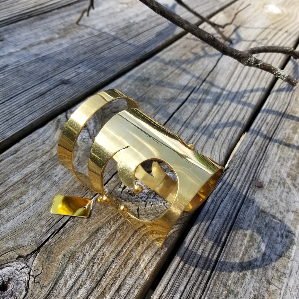Modernist Bold brass cuff bracelet by Bisjoux … - Picture 2 of 2